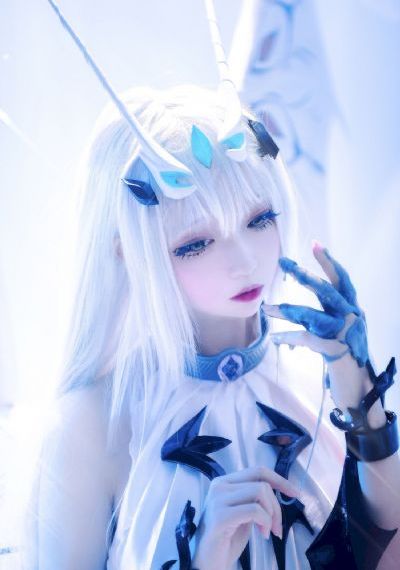 李庚希