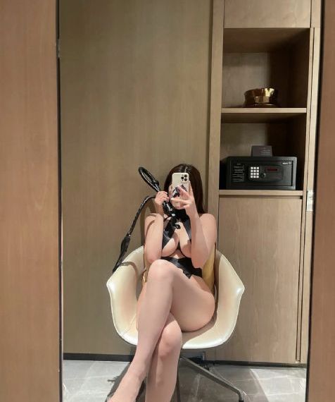 裸在线