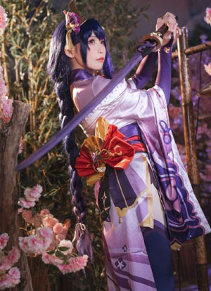 打烊后仅剩的沙龙樱花片尾曲